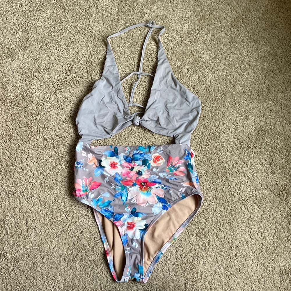 One piece floral swim suit